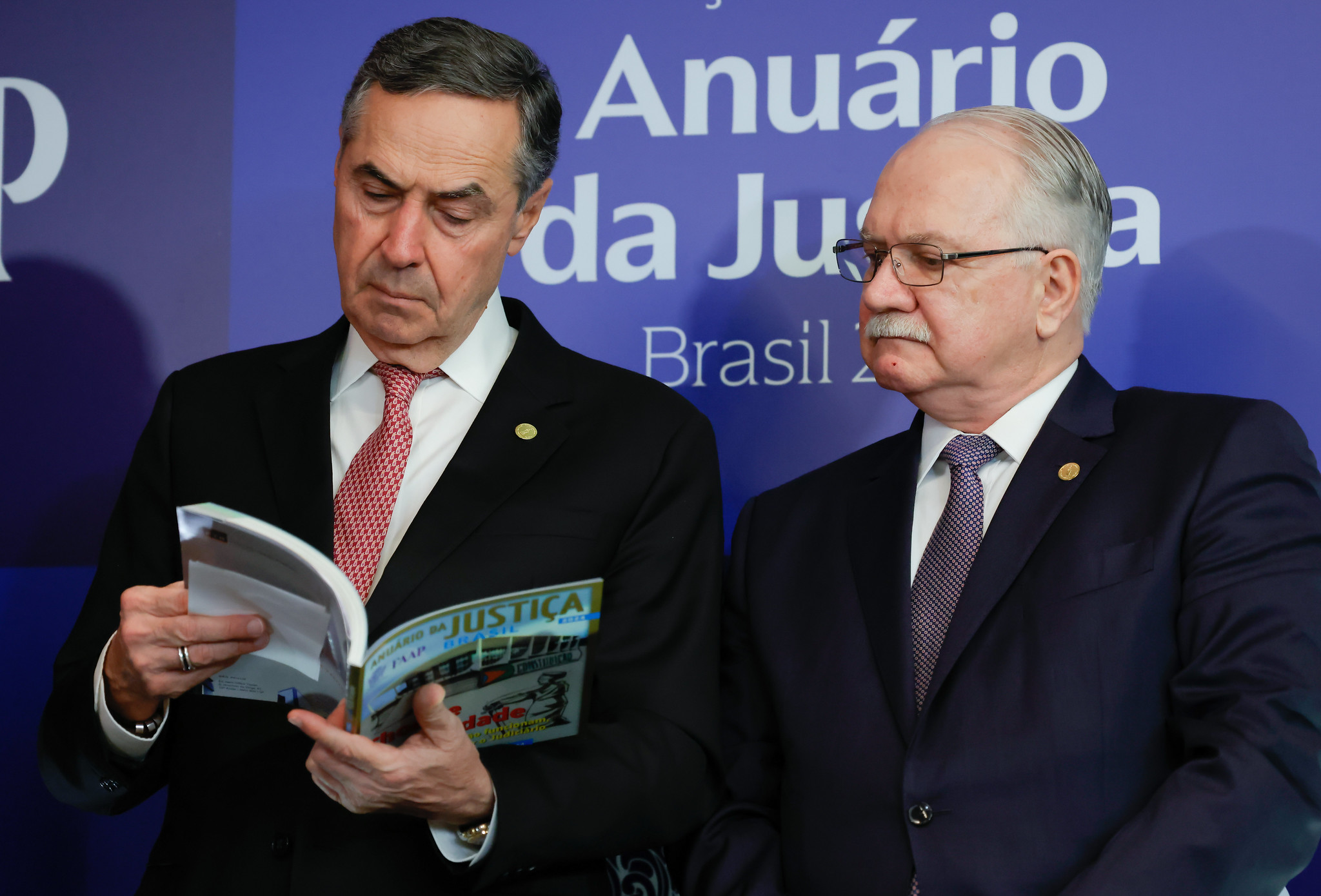 Luís Roberto Barroso e Edson Fachin